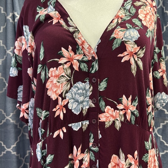 Torrid Burgundy Floral V-Neck Dress - Picture 2 of 4
